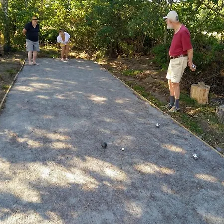The Cherry - 'den Gule Svane' Near & Guest house Ronne