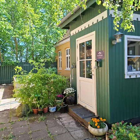 The Cherry - 'den Gule Svane' Near & Vendégház 4*